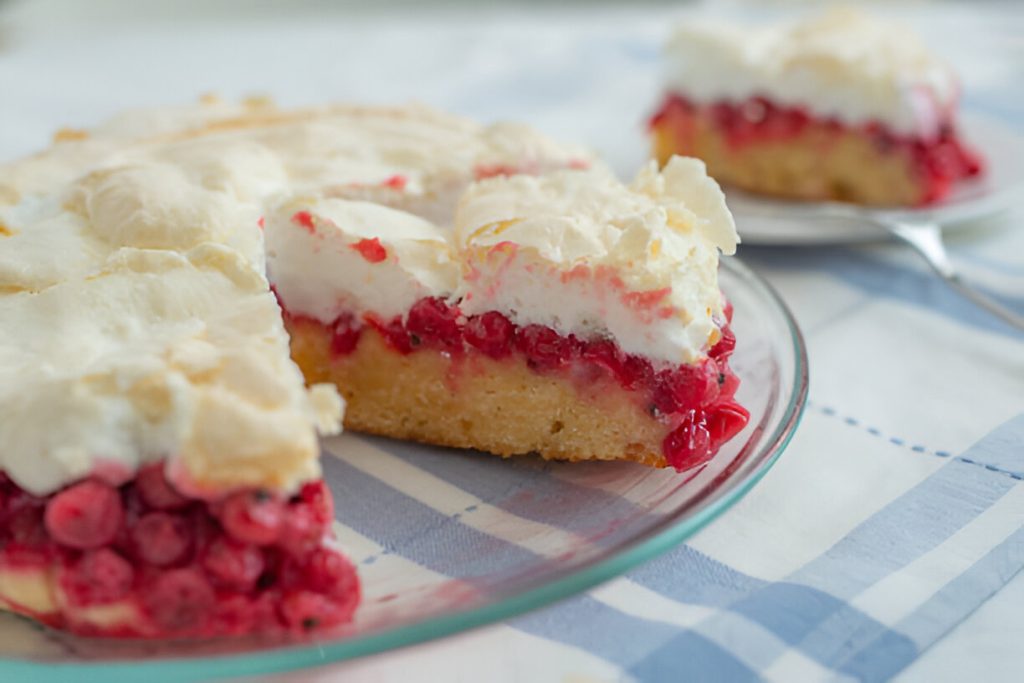 Cranberry Poke Cake Recipe