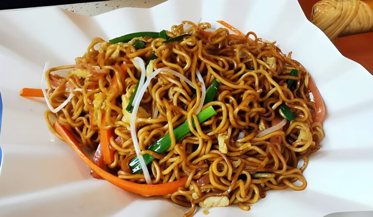 Soy Sauce Fried Noodles Recipe