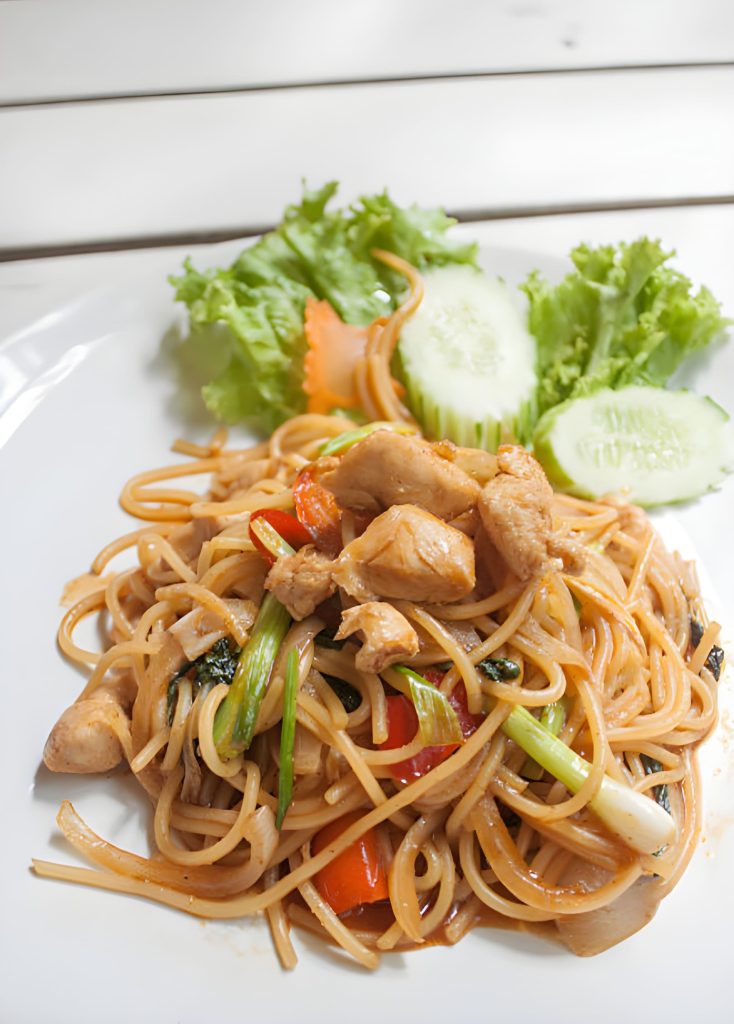 chicken Spaghetti with Soya Chili Dip Recipe